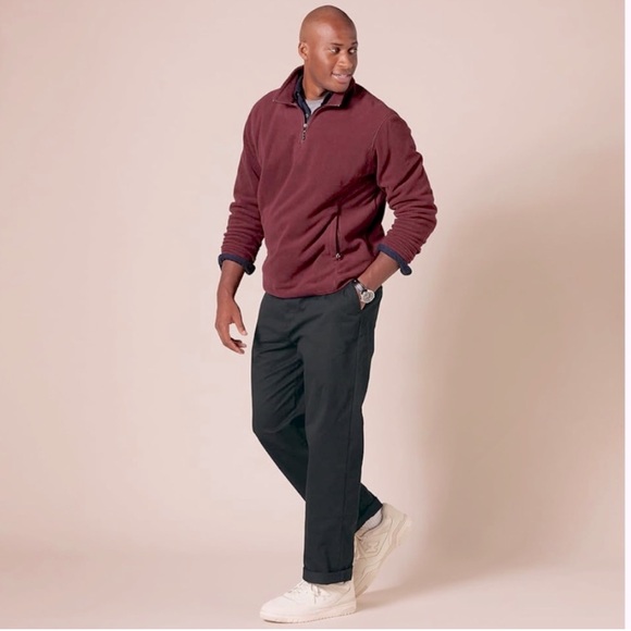 NWOT, CHINO PANT CLASSIC FIT STRAIGHT LEG NATURALLY WRINKLE-RESISTANT - Picture 5 of 16